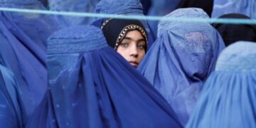femeia-din-Afganistan