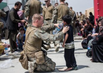 soldat-american-kabul-aeroport