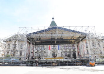 scena-spectacol