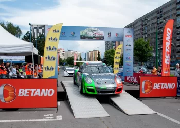 super-rally