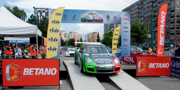super-rally