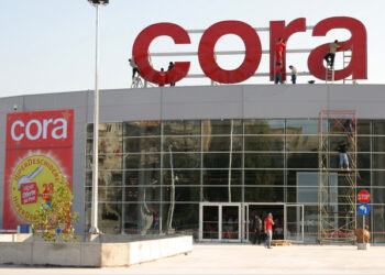 magazinele-Cora