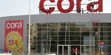 magazinele-Cora