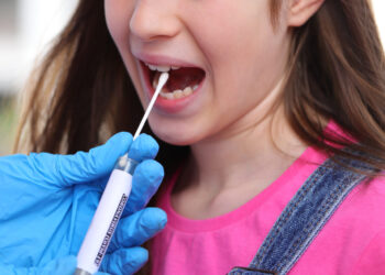 teste-saliva-scoli