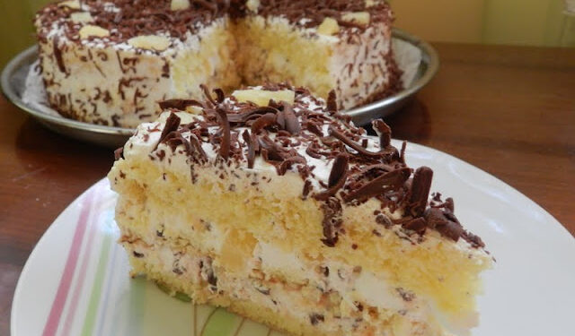 Tort-cu-ananas