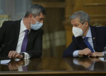 dan-barna-dacian-ciolos