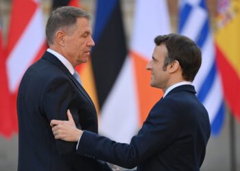 Emmanuel-Macron-Klaus-Iohannis