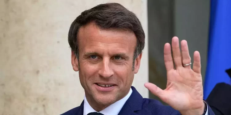 Emmanuel-Macron-Romania