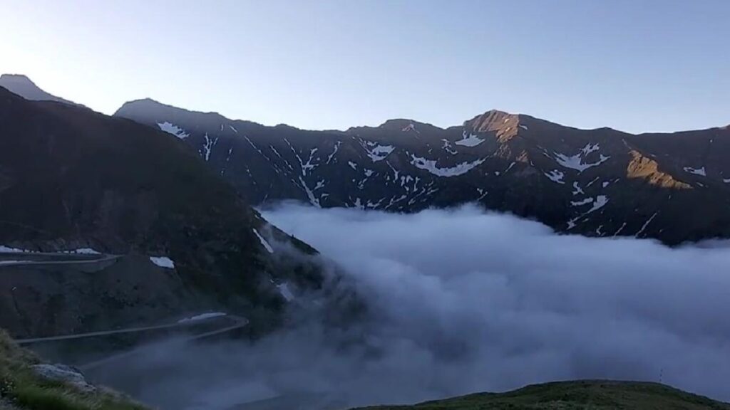 o-mare-de-nori-s-a-format-pe-transfagarasan
