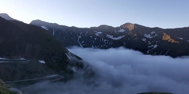 o-mare-de-nori-s-a-format-pe-transfagarasan