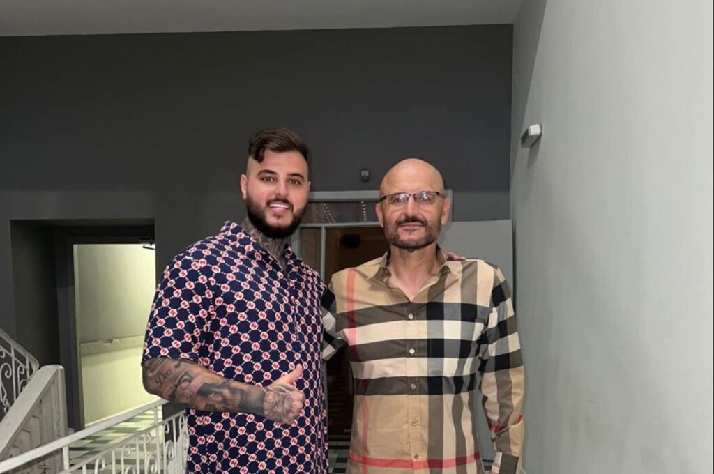 Adrian-Mititelu-a-petrecut-cu-lautari-dupa-eliberarea-din-inchisoare