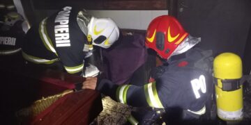 incendiu-Brezoi-Valcea