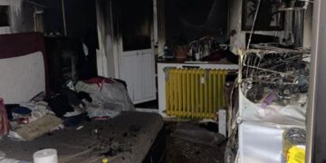incendiu-craiova-bloc