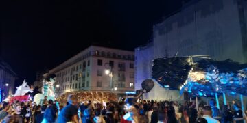 puppets-occupy-street-Craiova
