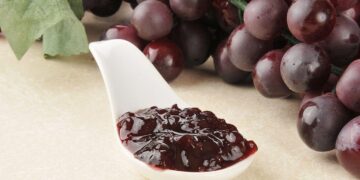 dulceata-de-struguri-negri