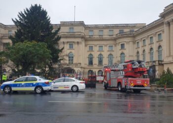 incendiu-Palatul-Regal