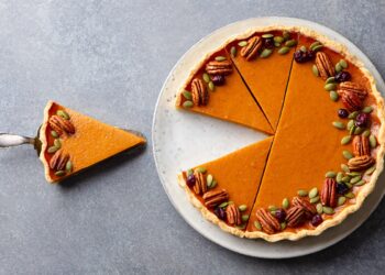 Tarta cu dovleac copt si nuci