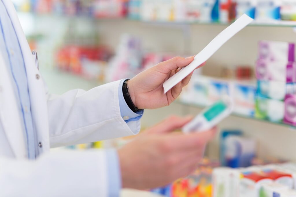 criza-medicamente-farmacii