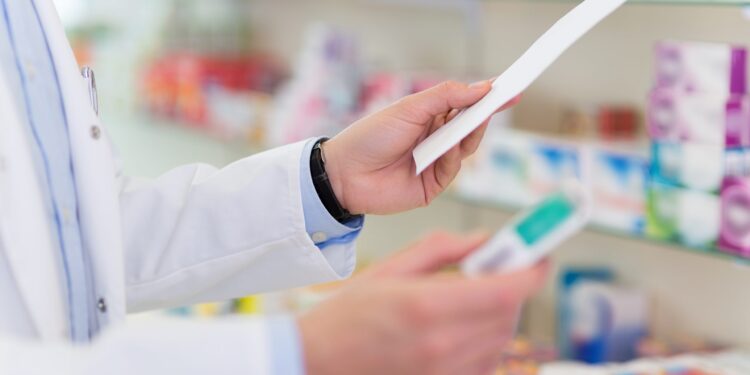 criza-medicamente-farmacii