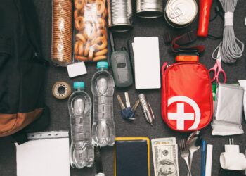 kit-supravietuire-cutremur