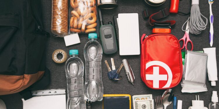 kit-supravietuire-cutremur