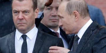 dimitri-medvedev-si-vladimir-putin