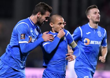 Universitatea-Craiova-Echipament