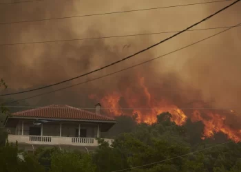 incendiu-grecia