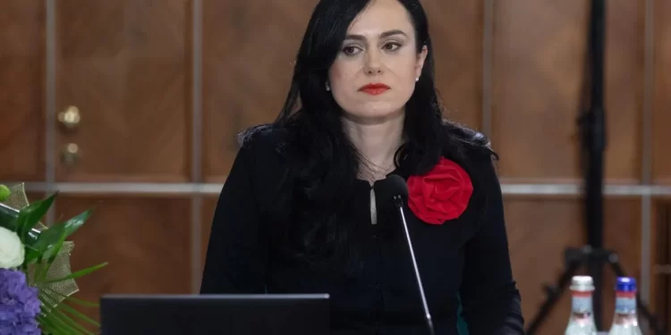 Simona-Bucura-Oprescu