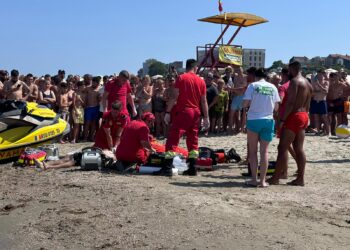 resuscitare-plaja