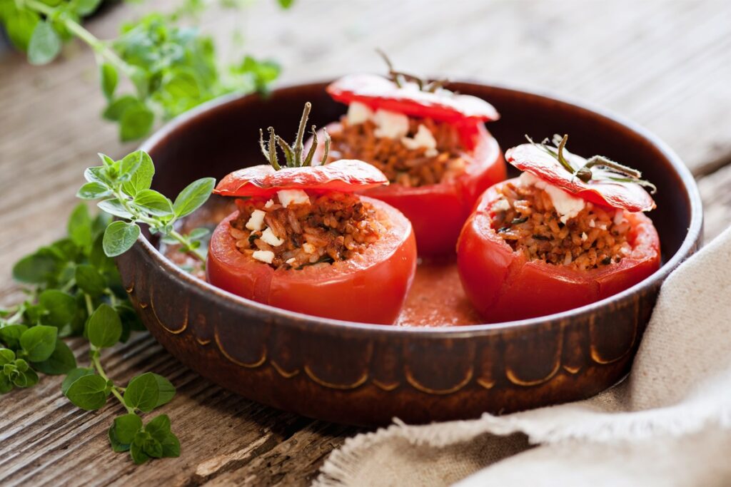 Roșii-umplute-cu-carne