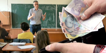 Bani-pentru-profesori
