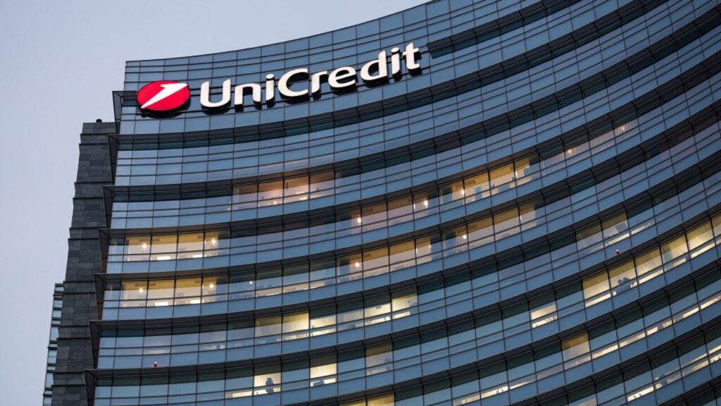 UniCredit