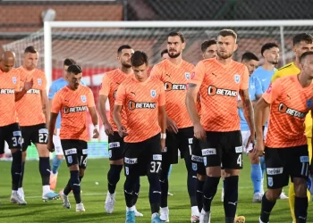 Universitatea-Craiova-bataie
