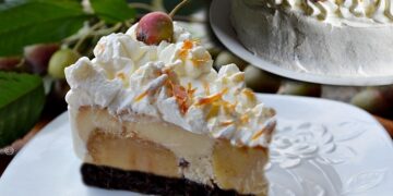 tort-cu-mere-si-crema-de-zahar-ars