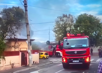 Incendiu-in-Bucuresti-in-cartierul-Rahova