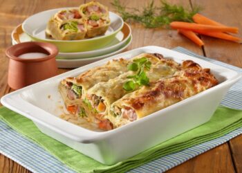 Clătite-umplute-și-gratinate-la-cuptor