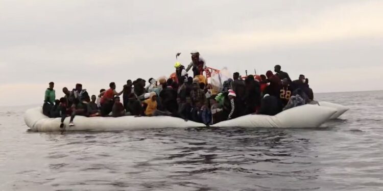 Migranti-Marea-Mediterana