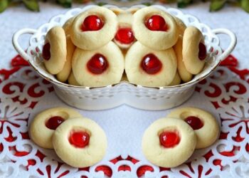 biscuiti-cu-cirese-confiate
