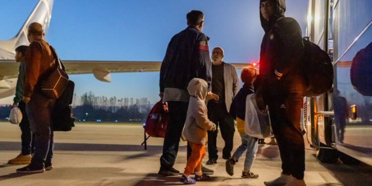 romani-evacuati-fasia-gaza