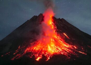 vulcan-merapi-eruptie
