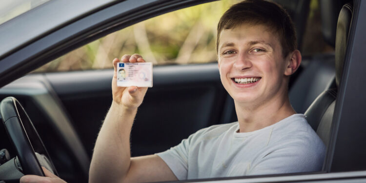permis-auto-scoala-de-soferi