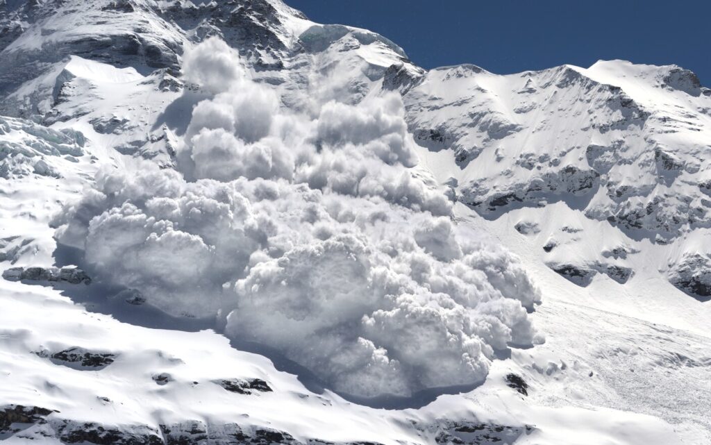 avalansa-Balea-Lac