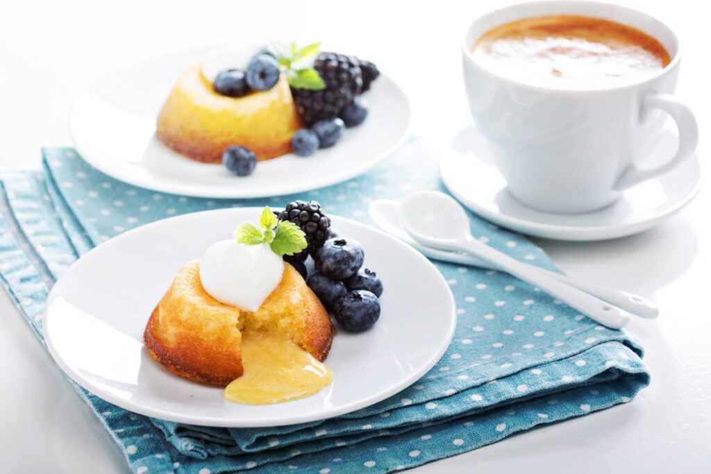 Lava-cake-cu-ciocolată-albă