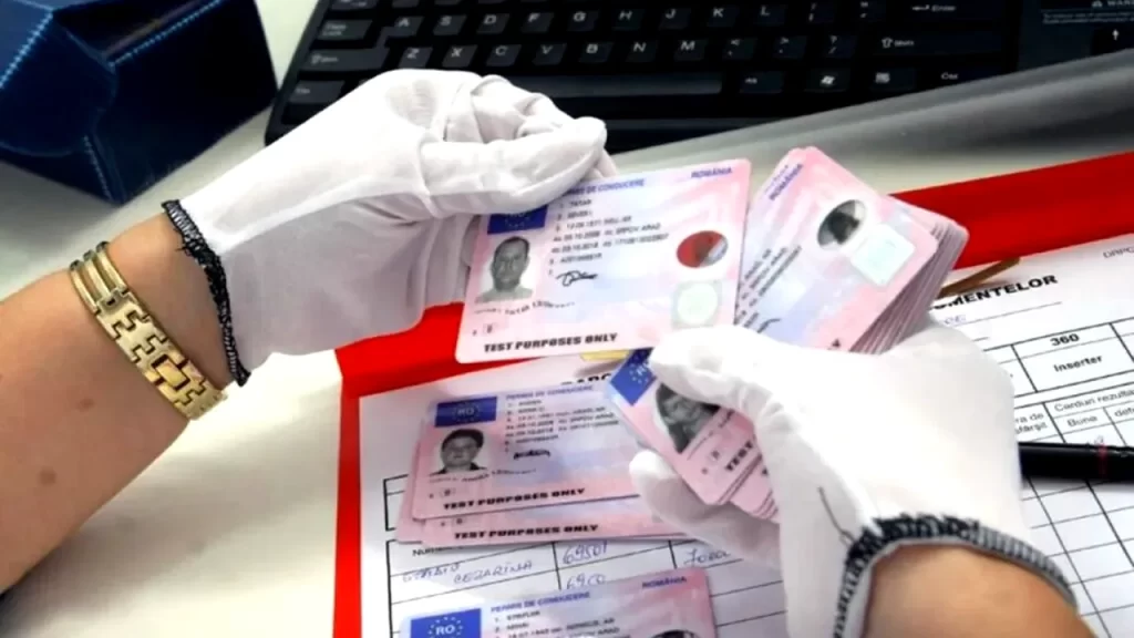 politisti-din-arad-mita-Arad