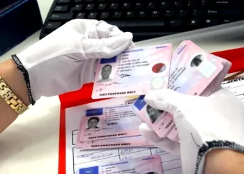 politisti-din-arad-mita-Arad