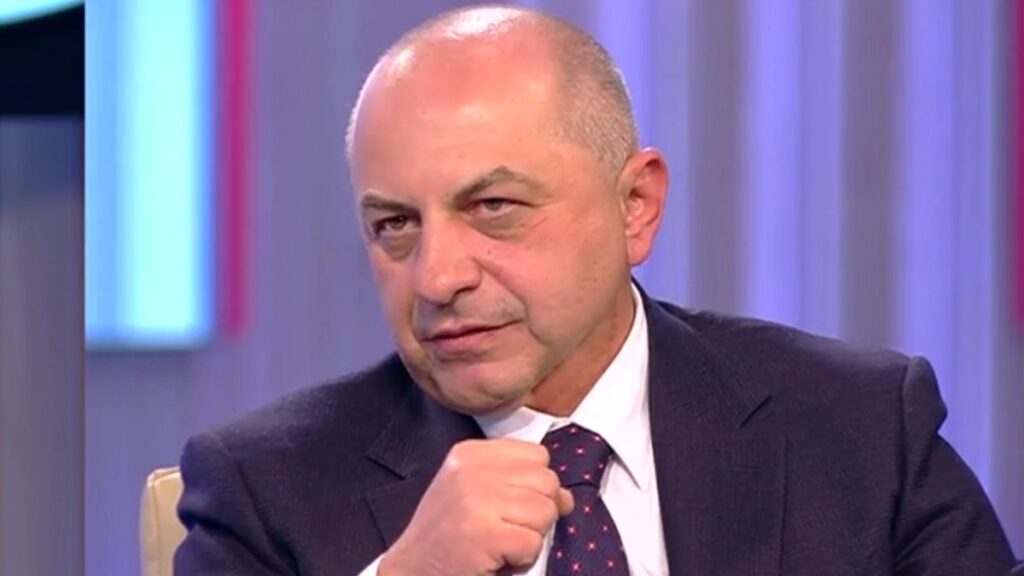 medicul-catalin-cirstoiu