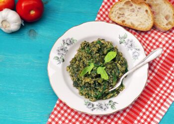 Pilaf-cu-urzici