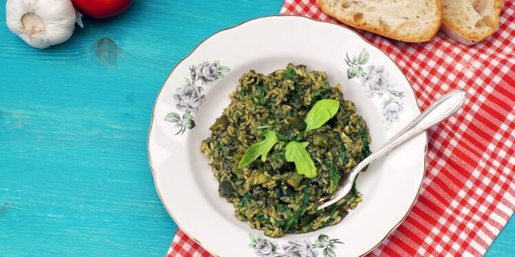 Pilaf-cu-urzici