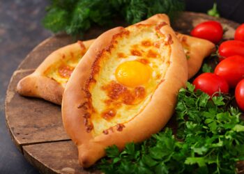 Khachapuri